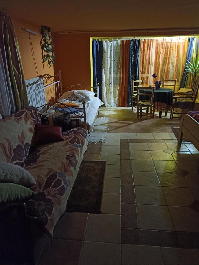 Toth Apartman Телкібанья Екстер'єр фото